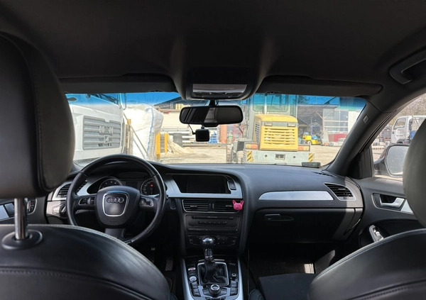 Audi A4 cena 27900 przebieg: 280000, rok produkcji 2008 z Biała małe 172